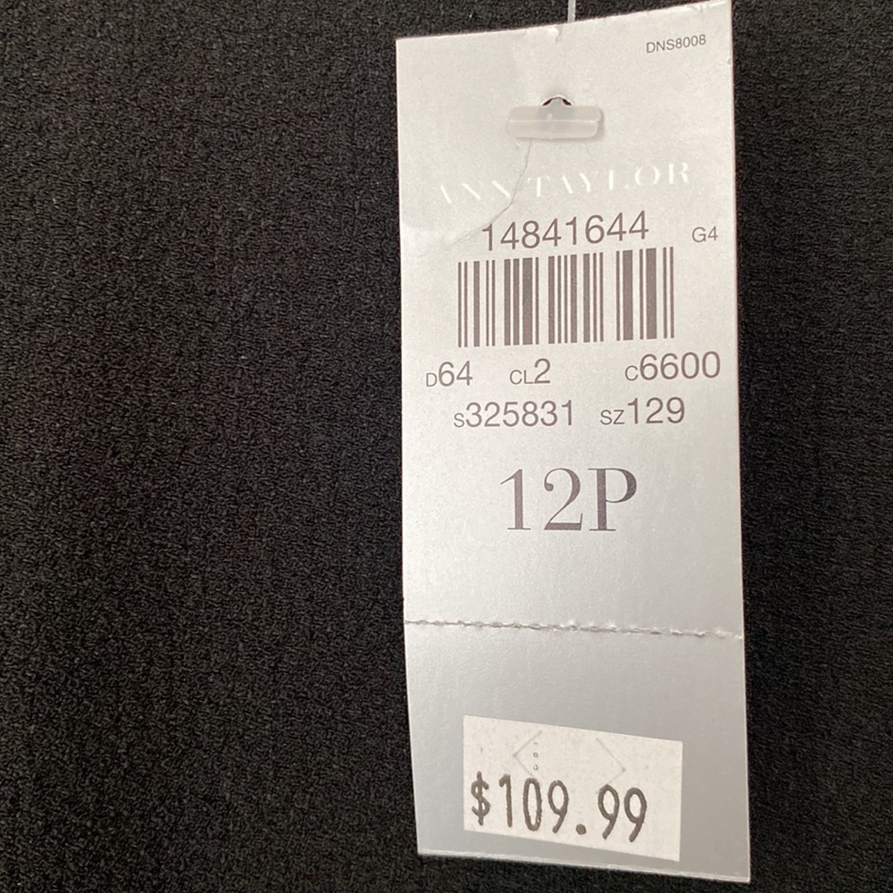 Ann Taylor petite dress with contrasting fabric on sides for a small waist look - Picture 2 of 5
